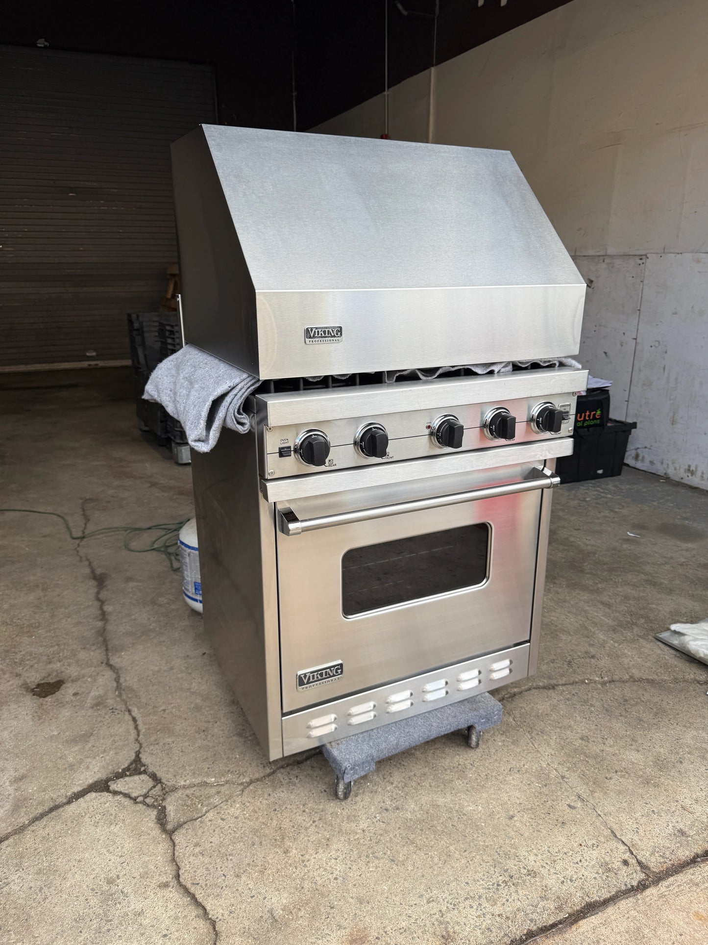 Viking Range 30" + Viking Hood Combo VGIC305-4BSS (2001)