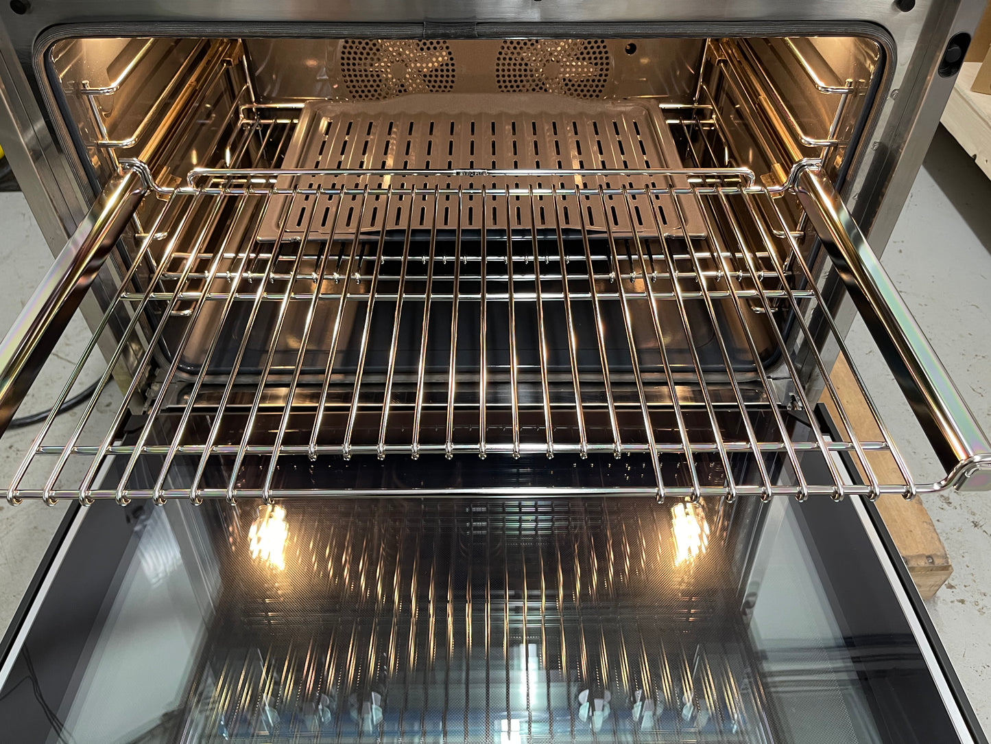 Miele HR1135 36" Range LP