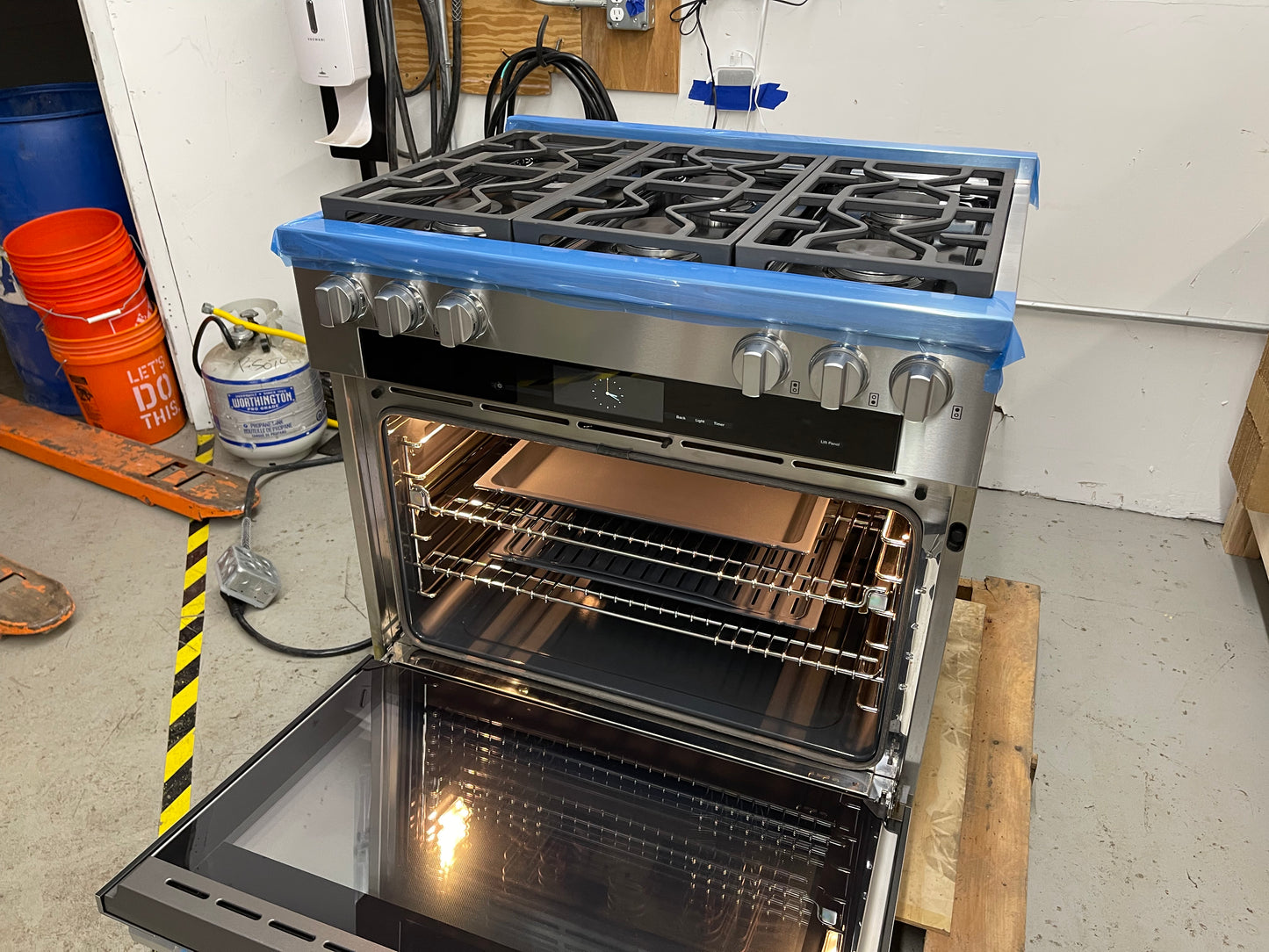 Miele HR1135 36" Range LP